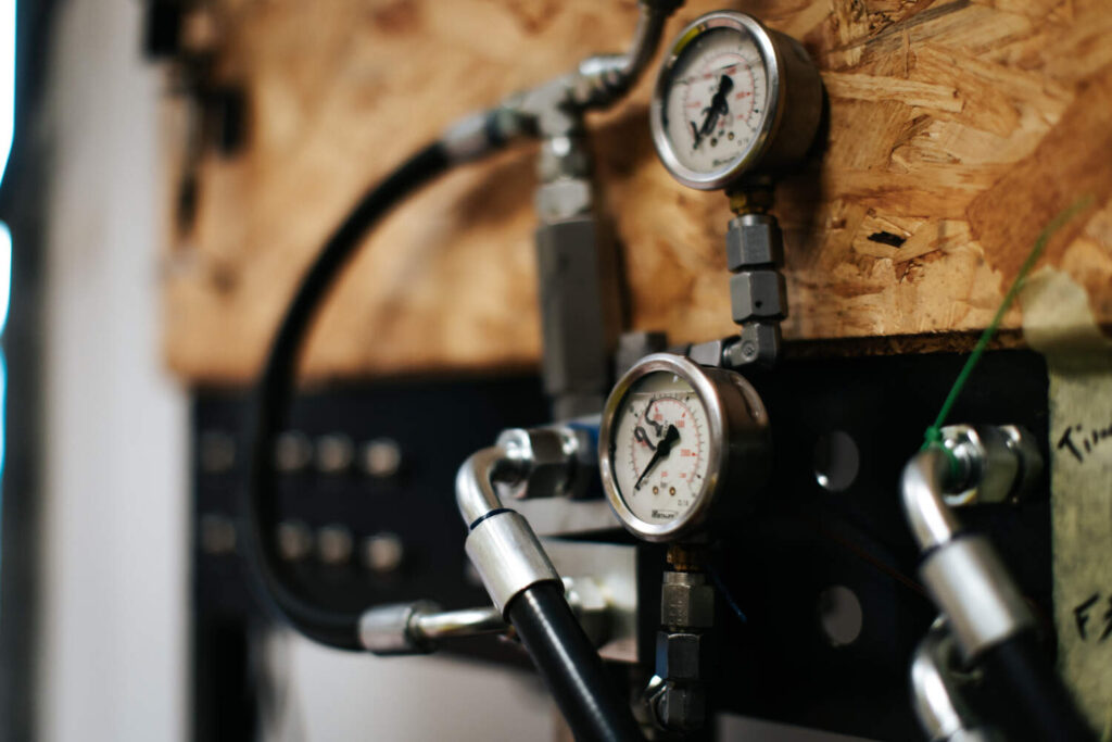 Usinage de composants hydrauliques à Cluses